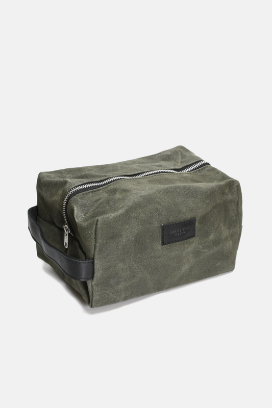 Waxed Cotton Dopp Kit: Dark Green